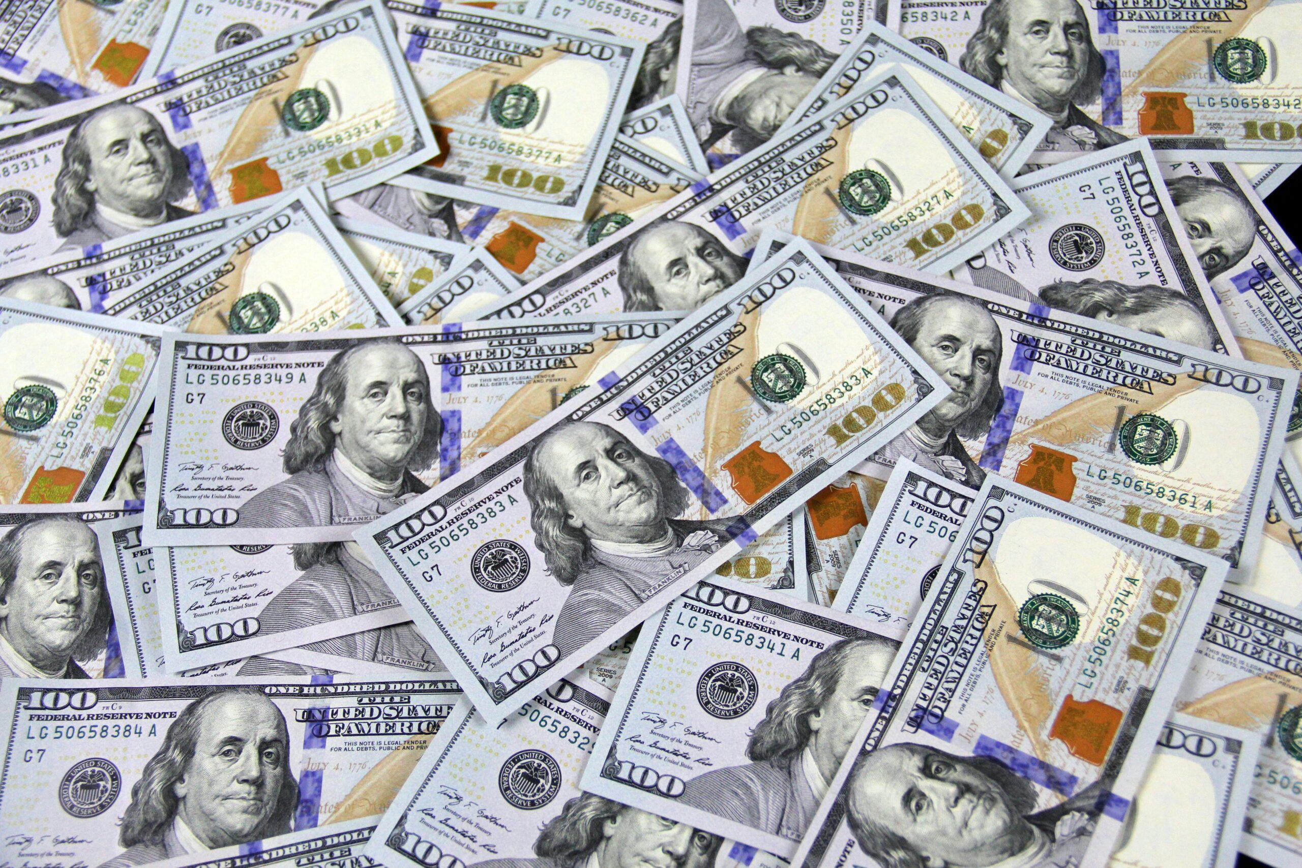 Long-Term Mortgage-Backed Securities Traded Between Investors and Issuers
